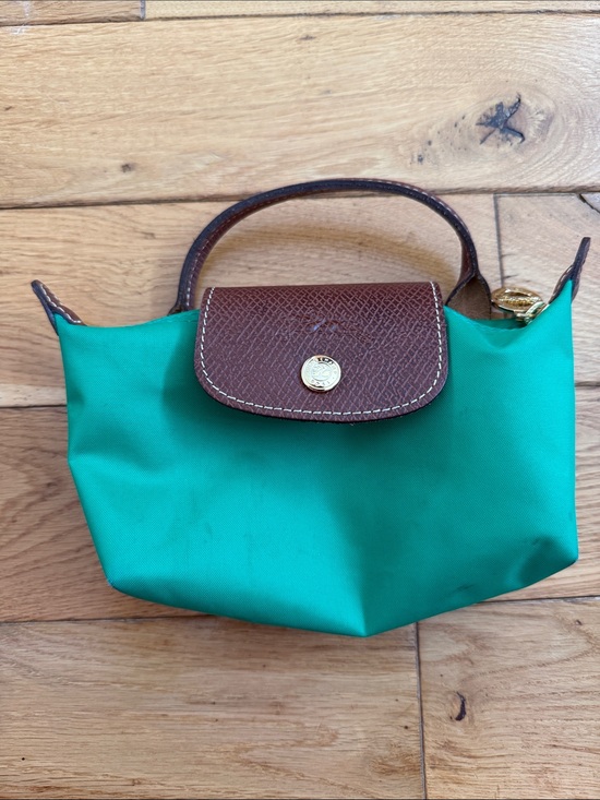 Longchamp Handbags - Longchamp LONGCHAMP Le Pliage cosmetic Pouch with Handle Kelly Green